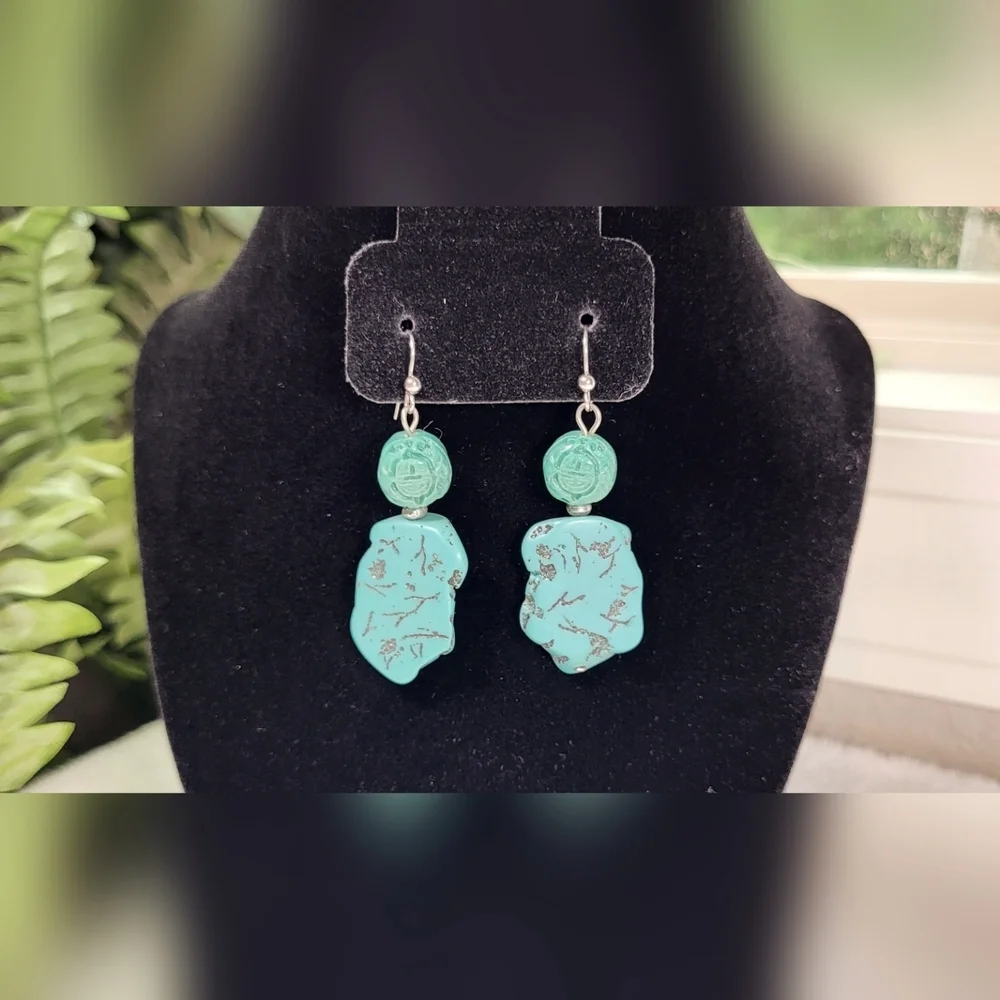 Turquoise Stone Look Dangle Earrings / Pierced - Picture 3 of 5